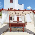 Villa Of Roses In Naxos - Private With Pool Naxos City