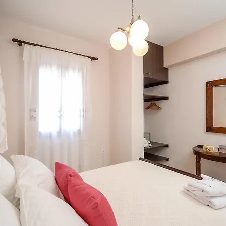 Villa Of Roses In Naxos - Private With Pool *
