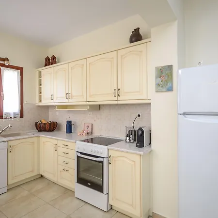 Of Roses In Naxos - Private With Pool