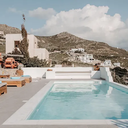 Villa Of Roses In Naxos - Private With Pool