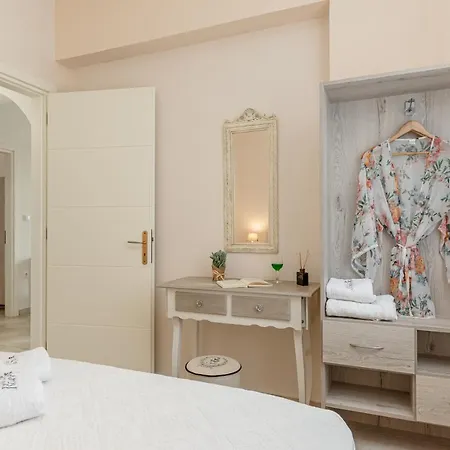 Villa Of Roses In Naxos - Private With Pool *