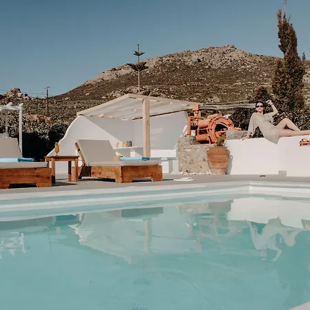 Of Roses In Naxos - Private With Pool *