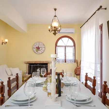 Of Roses In Naxos - Private With Pool Naxos City